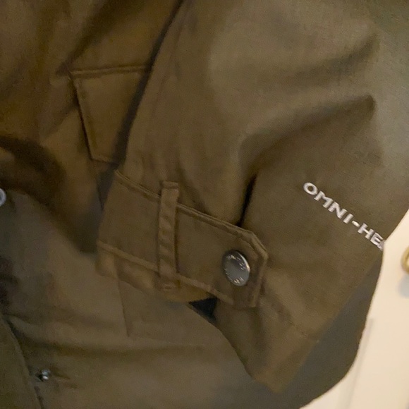 Women's Columbia insulated jacket - Picture 5 of 6